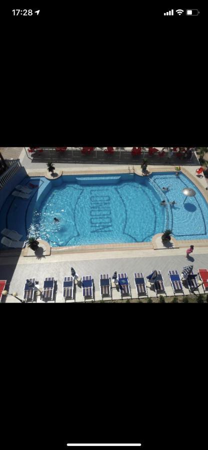 Hotel London Spille